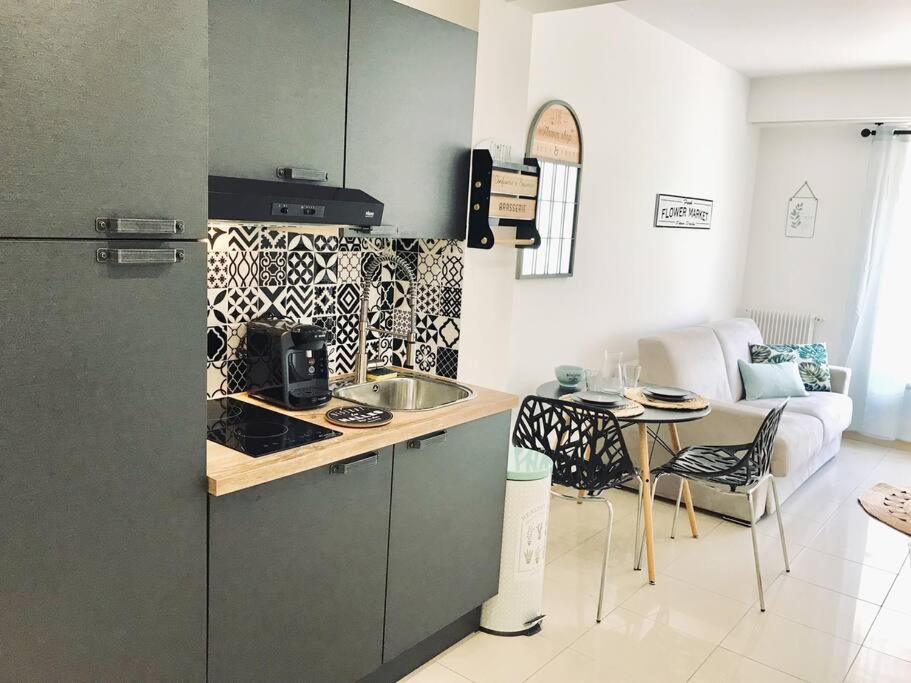 Superbe Studio Au Coeur Du Centre-ville, Proche Appartement